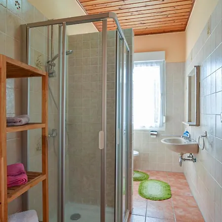 Lovely In With Wifi 쇼어파이드