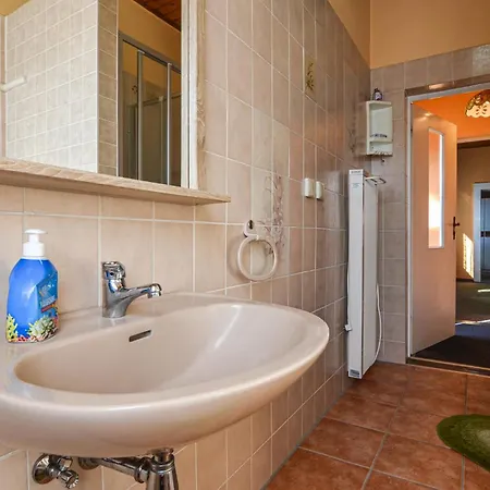 펜션 Lovely In With Wifi 쇼어파이드